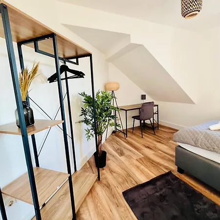Wohlfuehl-apartment Mareiki*balkon*stellplatz*wifi* * Erfurt
